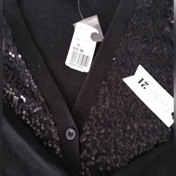 Sequin front black cardigan from Forever 21, size M. - Picture 4 of 4